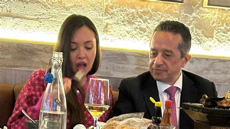 Viral Fotos De Carlos Joaqu N Ex Gobernador De Quintana Roo Cenando