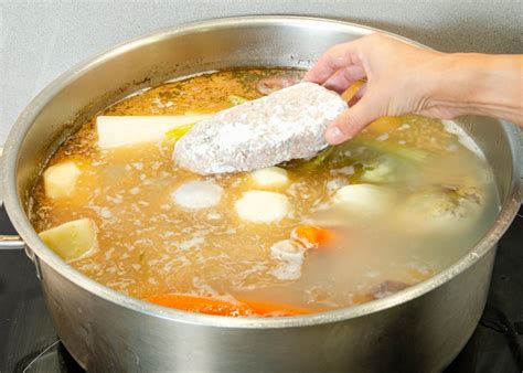 Escudella Catalana La Receta Del Tradicional Cocido Con Su Sopa De Galets