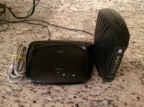 Motorola Sb5120 Surfboard Cable Modem And Linksys Router 1792470136