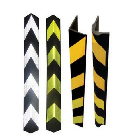 Black And Yellow Rubber Corner Guard For Traffic Safety At Rs In