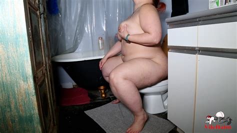 Nude Toilet Farts P Wmv Vile Habit Clips Sale