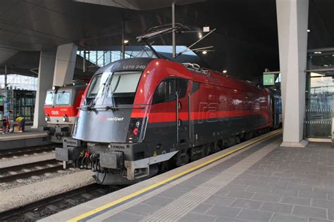 Bb Railjet Mit Dem Rj Vindobona Von Graz Hbf Nach Praha