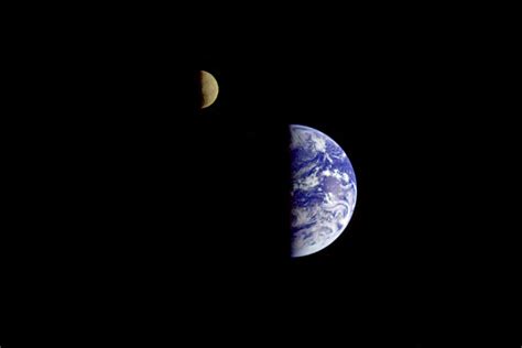 Earth and Moon in the same photo - Our Planet