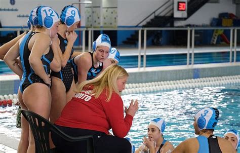 Pallanuoto Serie A2 Femminile Napoli Nuoto Perde Contro L Acireale