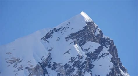 Rainbow Valley Everest Sleeping Beauty Himalayan Masters