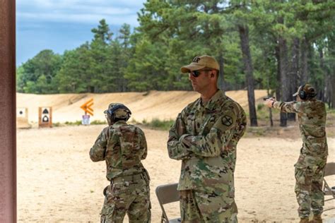 Army Reserve and Air Force Reserve members prepare for international ...