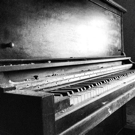 Piano - Black and White Photography | Black and white graffiti, Contrast photography, Black and ...