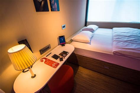 CitizenM Tower Of London Review | Backpackers Wanderlust