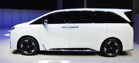 Hycan S First Electric MPV Called V09 Unveiled In China With 800V High