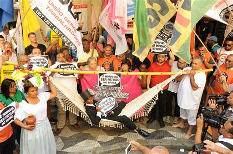 Veja Fotos Do Protesto Contra O Fim Do Ministério Do Trabalho Força