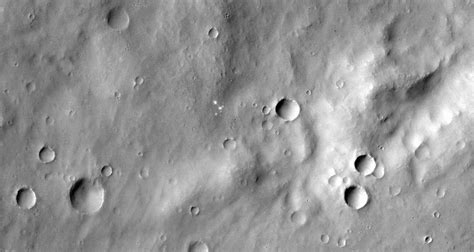 Here's Evidence of an Exploding Asteroid Slamming into Mars | Live Science