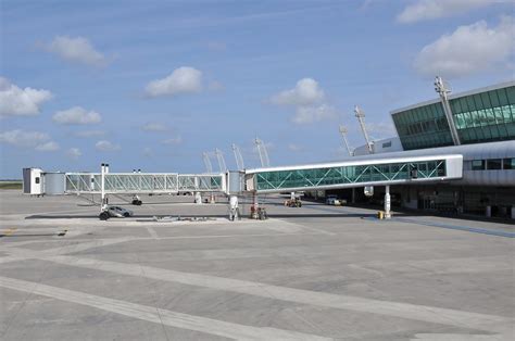 Aeropuerto De Macei Aeroporto Internacional De Macei Zumbi Dos