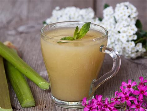 Compote de rhubarbe à la menthe et au gingembre recette de Compote de