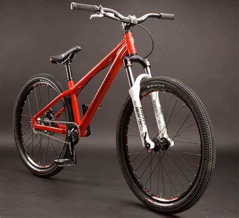 Previewed Santa Cruzs New Jackal Jump Frame Bikemag