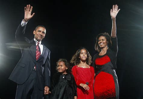 Family photos from the Obama's White House years - August 21, 2024 ...