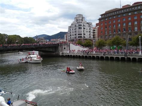 Paseo en barco por el Abra y la Ría de Bilbao 4h desde 270 Yumping