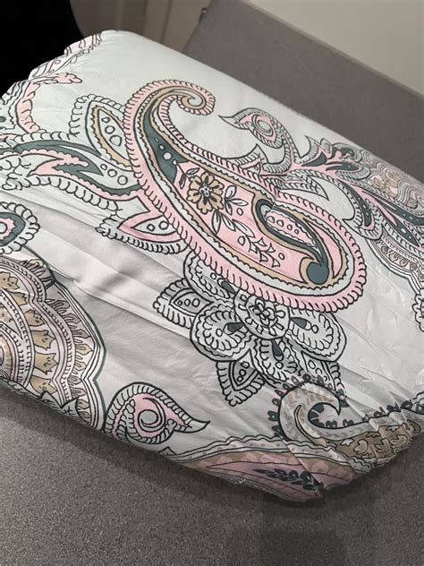 Qucover Floral Comforter Double Bed 3 Piece Elegant Paisley Pink