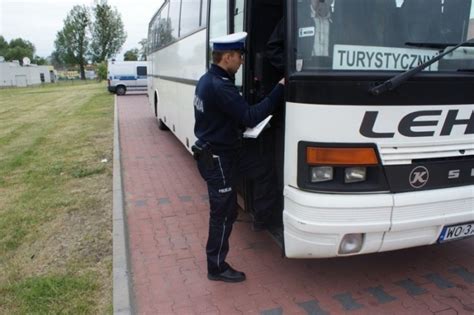 Cz Stsze Kontrole Autobus W Szkolnych Radio Oko Fm Ostro Ka