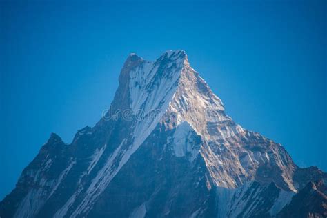 Machhapuchhre Berg In Nepal Fischschwanz Stockfoto Bild Von Bereich