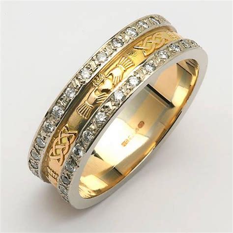 Irish Wedding Ring Ladies 14k Gold Diamond Pave Celtic Knot Claddagh Ring At