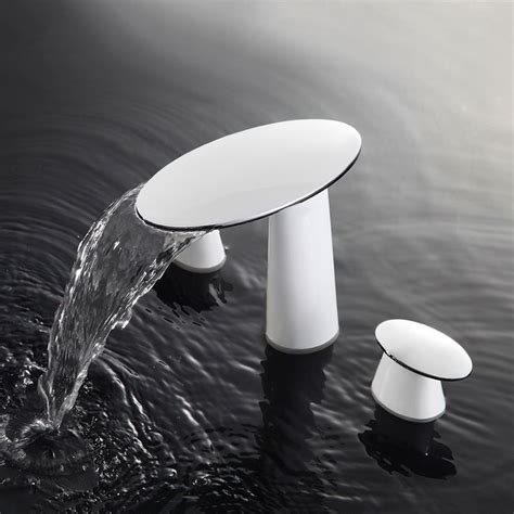 Luxury Pene Modern Creative Widespread Waterfall Spout Bathroom Sink