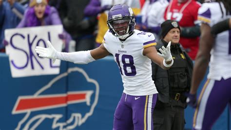 Vikings Justin Jefferson Makes Amazing One Handed Catch Vs Bills