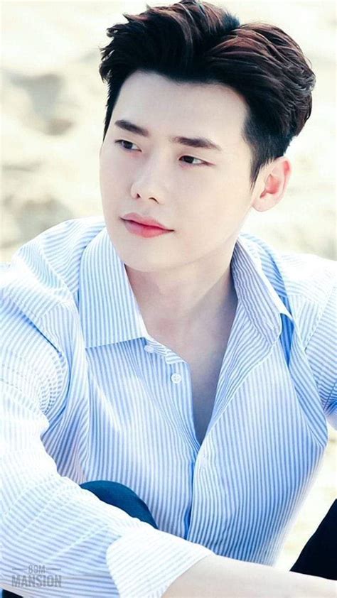 Lee Jong Suk Wiki K Drama Amino