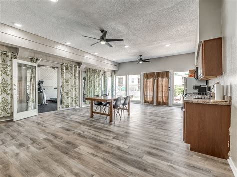 View Photos | Fairfax Apartments