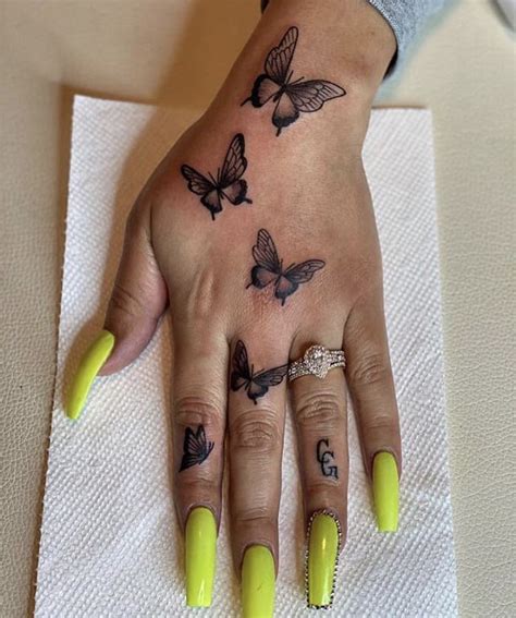 Cute Butterfly Hand Tattoos For Females - Desearimposibles