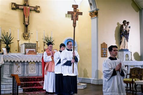 Laetare Sunday - 8 Photos & A Video from a Latin Mass - Totus Tuus Family & Catholic Homeschool