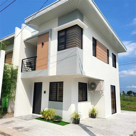 3 Bedroom Single Attached House For Sale In Mabalacat Pampanga House