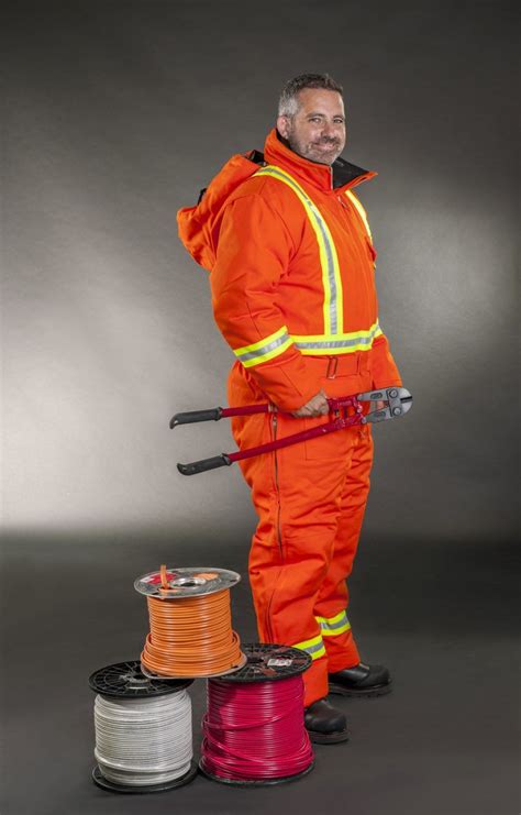 Pin by Dui + on Combinaisons | Coverall bibs, Insulated coveralls ...