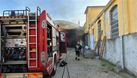 Incendio In Una Stireria A Somma Lombardo Vareseinluce It