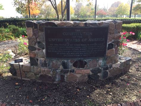 Constitution Garden In Peoria Illinois Peoria Outdoor Decor Illinois