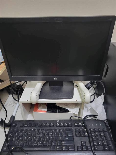 HP Monitor 15 inch With Keyboard & Mouse on Carousell