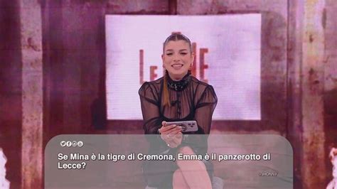 Emma Marrone Alla Prova Dei Mean Tweets Le Iene Video Mediaset Infinity