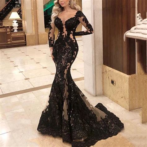 Luxury Sweetheart Black Lace Appliques Nude Tulle Mermaid Prom Dress