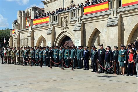 Fotos La Guardia Civil Celebra La Virgen Del Pilar A Los Pies De La