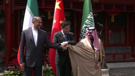 Cancilleres De Ir N Y Arabia Saud Se Re Nen En China Noticiero