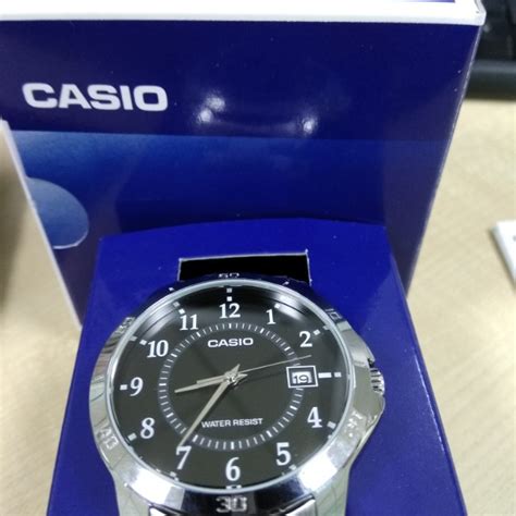 Casio Analog Hk Y Men S Fashion Watches And Accessories Watches On Carousell