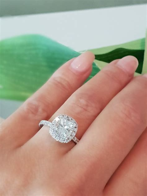 Cushion Cut Halo Engagement Rings