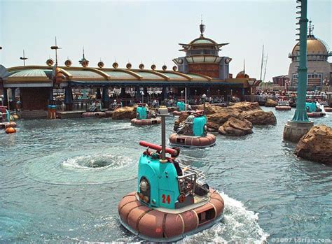 Aquatopia At Disneysea Tokyo Disney Sea Amusement Park Tokyo