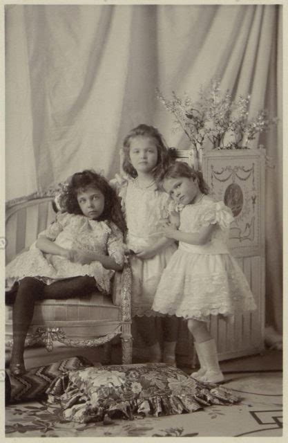 Grand Duchesses Olga And Tatiana With Their Cousin Princess Elisabeth