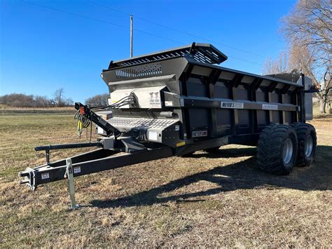 Meyers Ms Dry Manure Spreader For Sale Henderson Ia