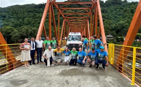 População Inaugura Ponte Em Nova Roma Do Sul Construída Sem Dinheiro