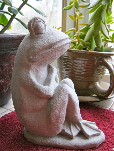 Frog Statue Concrete Frog Figure Cement Garden Decor - Etsy