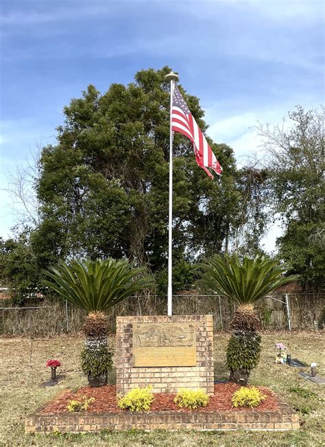 Bayview Memorial Park in Pensacola, Florida - Find a Grave Cemetery