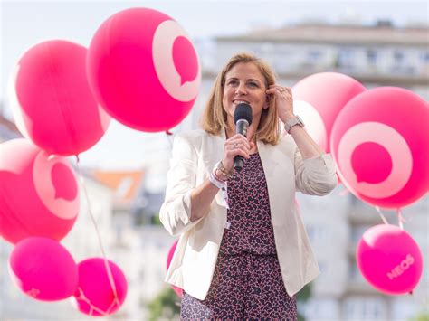 Beate Meinl Reisinger NEOS Spitzenkandidatin für Nationalratswahl im