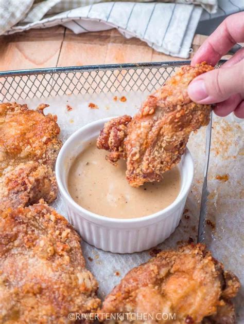 Simple Fried Chicken Gravy Riverten Kitchen