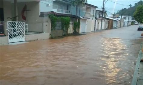 Fortes Chuvas Alagam Centro Hist Rico De Petr Polis Jovem Pan